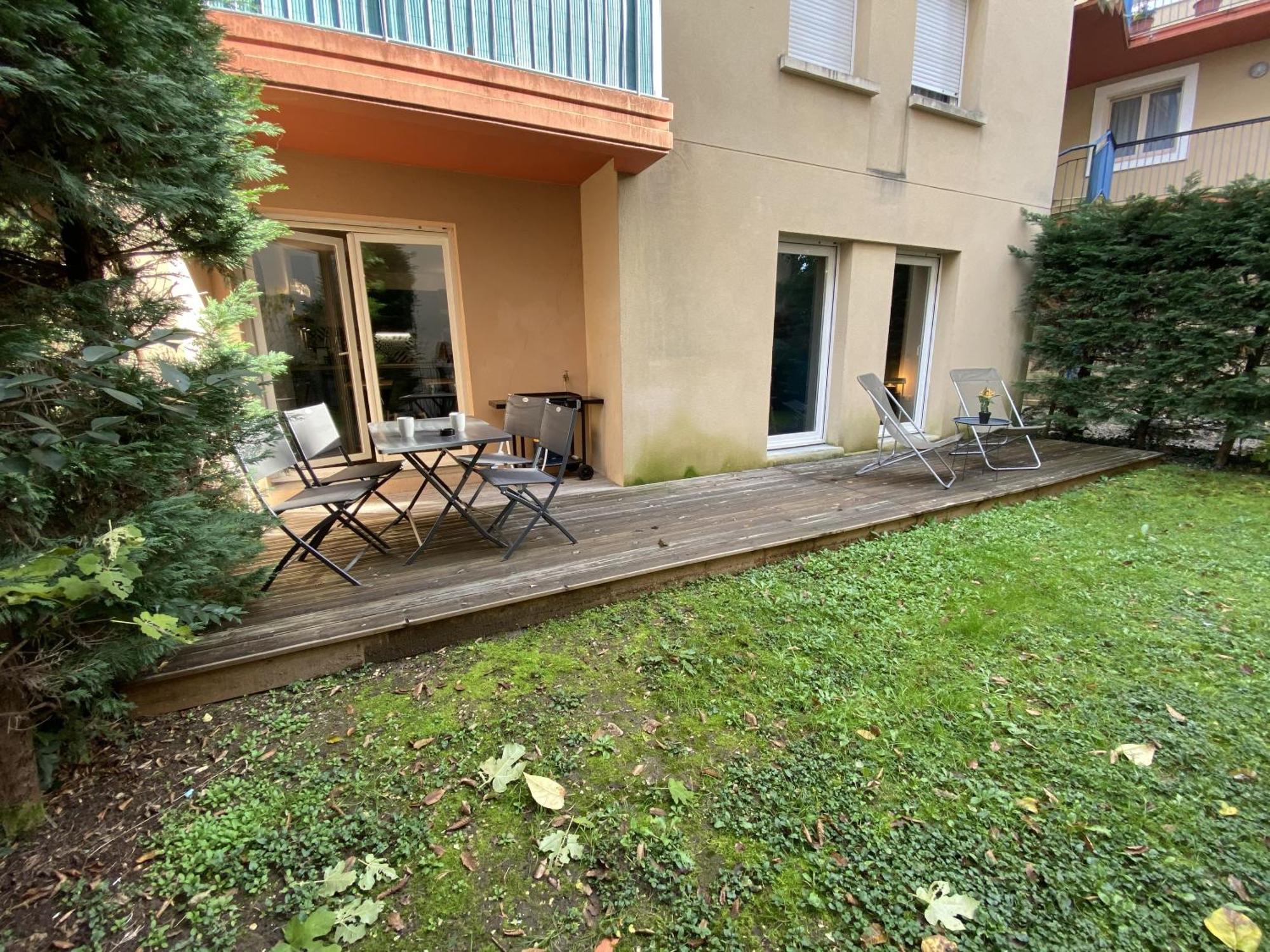 Le Parc Apartman Bergerac Kültér fotó